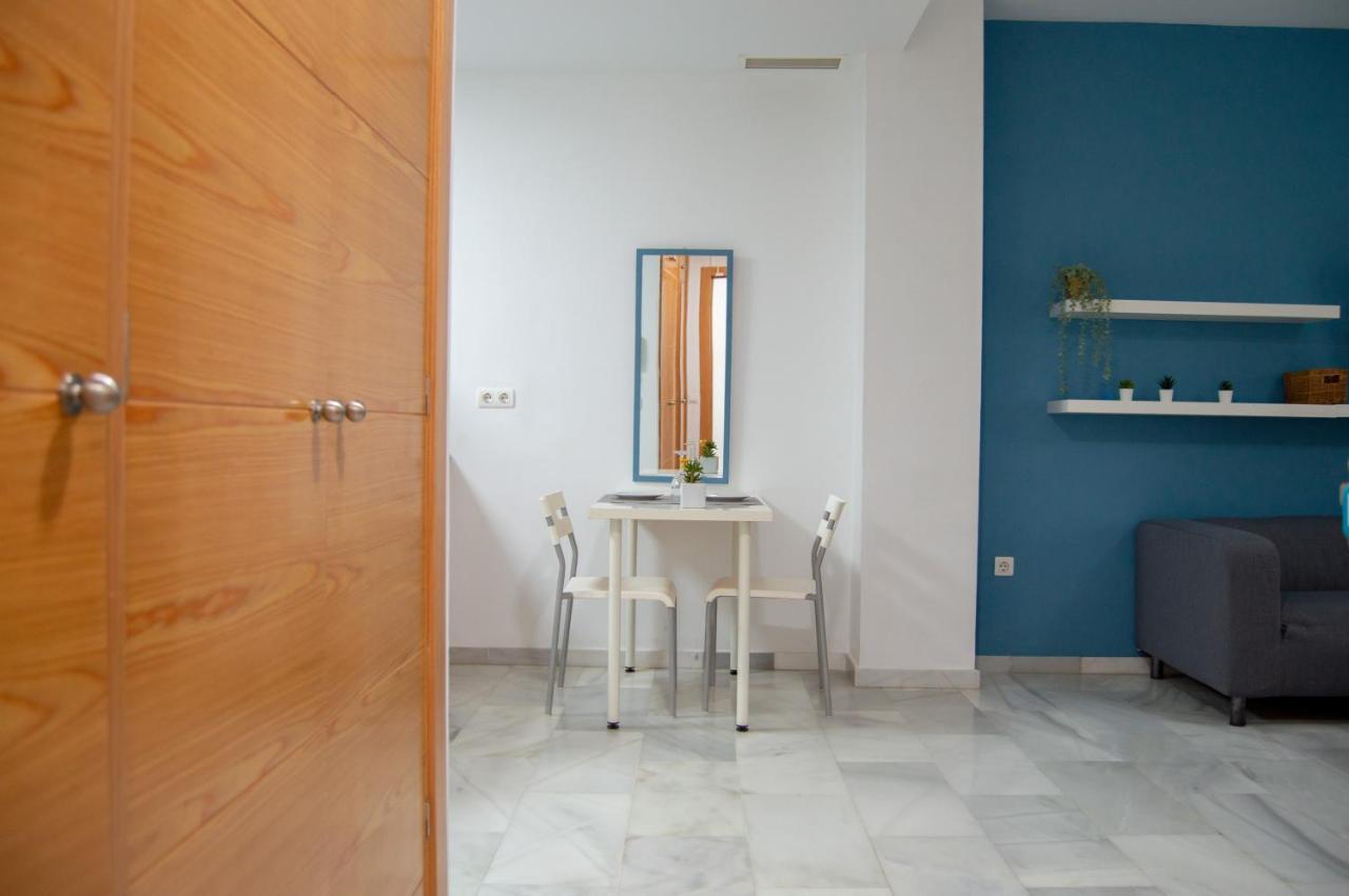 Novam Apartament مالقة المظهر الخارجي الصورة